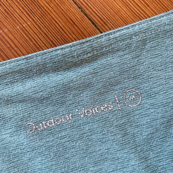 Outdoor Voices Leggings, Medium - Picture 4 of 4
